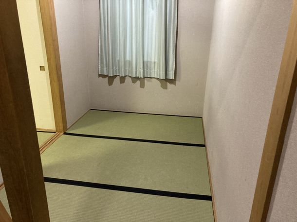 大阪市立北斎場の市民休憩室